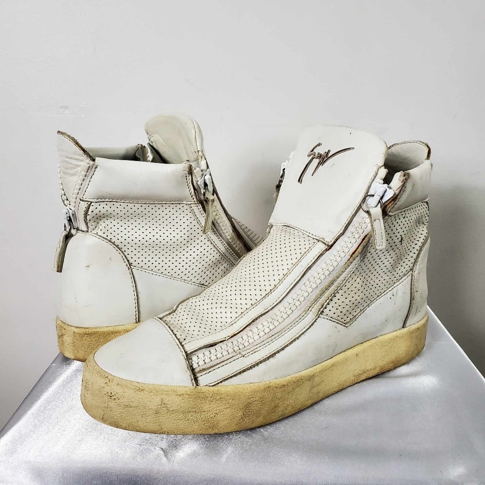 Vintage Giuseppe Zanotti white Croc embossed leather sneakers - Picture 3 of 14